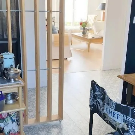 La Petite Amelie Apartment *